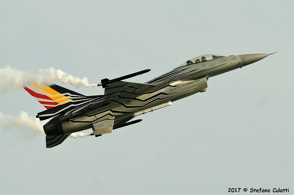 51 F-16A-MLU FA-123 BelgianAF Demo Team